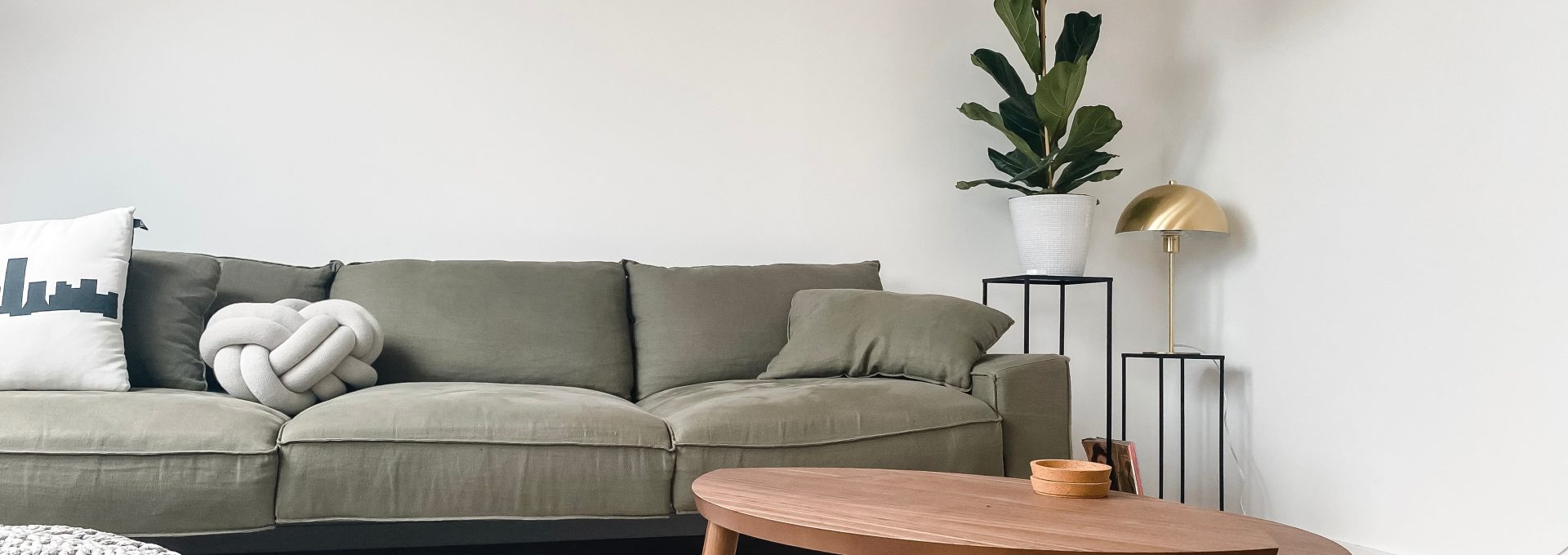 Sofa and stacking tables